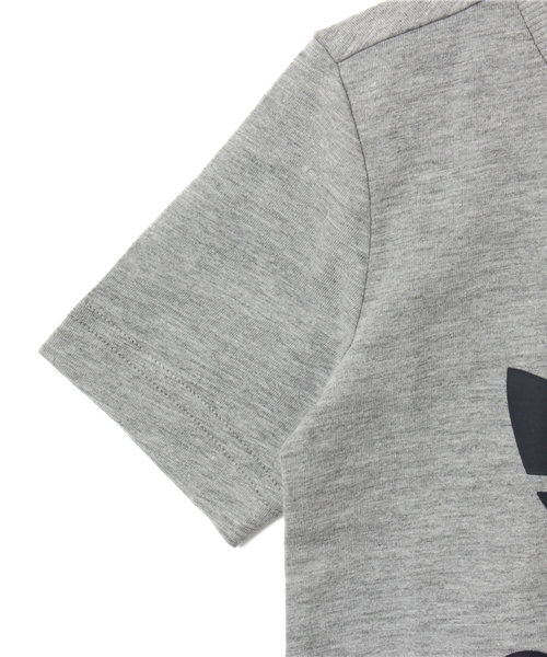 adidas Originals（アディダスオリジナルス）の「ベビー キッズ アディダス オリジナルス トレフォイル Tシャツ adidas Originals J TREFOIL TEE（Tシャツ/カットソー・キッズ・グレー/ブルー・4T/6T/5T）」の5枚目の写真