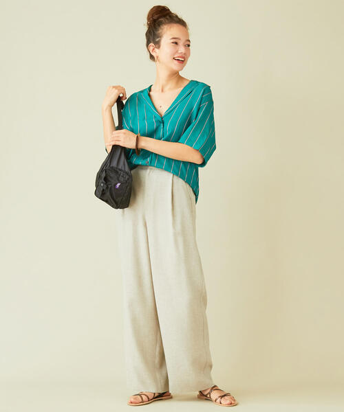 BEAUTY&YOUTH UNITED ARROWS(ビューティーアンドユースユナイテッドアローズ)の「BY∴ クリアクロスバックストラップサンダル о(サンダル・レディース・ホワイト/ブラック・35h/36h/37h/36/37)」の6枚目の写真