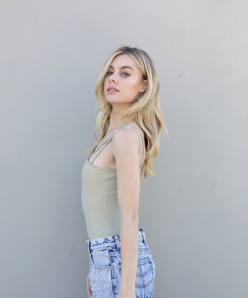 ALEXIA STAM（アリシアスタン）の「Asymmetry Shoulder Bodysuit