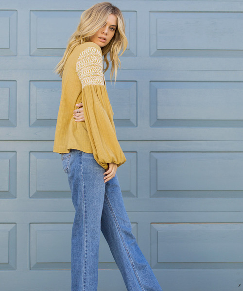 ALEXIA STAM（アリシアスタン）の「Embroidered Balloon Sleeve Shirt/刺繍バルーンスリーブシャツ（シャツ/ブラウス・レディース・ブラック/マスタード・FREE）」の6枚目の写真