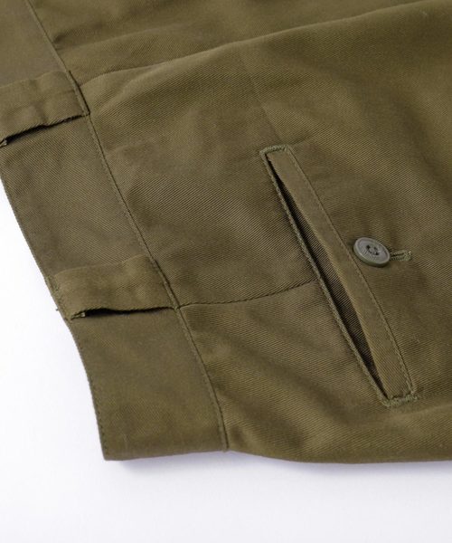 Dickies（ディッキーズ）の「Dickies別注 1タックテーパードトラウザーズチノパンツ（チノパンツ・メンズ・ブラック/ベージュ/ネイビー/ブラウン/オリーブ/チャコール/オフホワイト・S/M/L）」の8枚目の写真