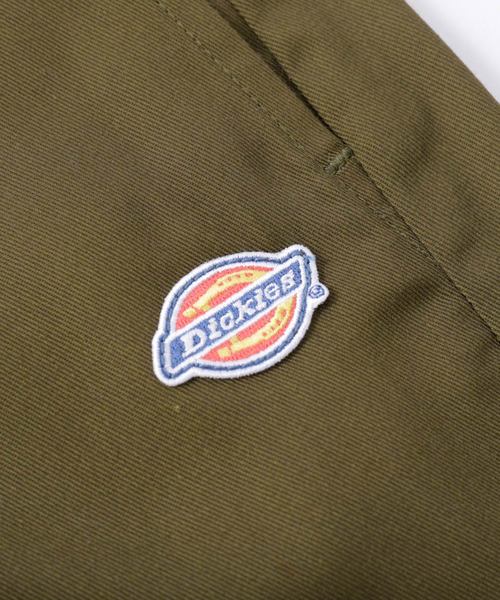 Dickies（ディッキーズ）の「Dickies別注 1タックテーパードトラウザーズチノパンツ（チノパンツ・メンズ・ブラック/ベージュ/ネイビー/ブラウン/オリーブ/チャコール/オフホワイト・S/M/L）」の10枚目の写真