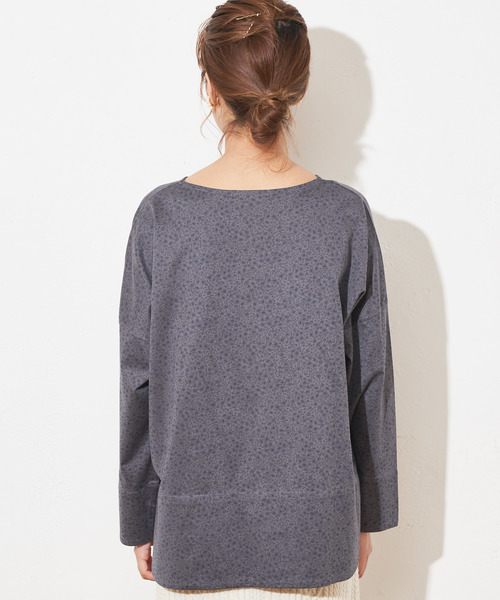 PUAL CE CIN(ピュアルセシン)の「小花プリントプルオーバー(Tシャツ/カットソー・レディース・モカ/グレー/ネイビー/ブラウン・FREE)」の11枚目の写真