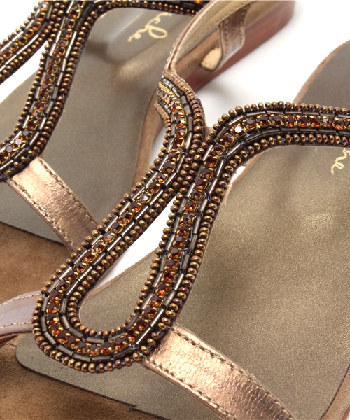 PICHE ABAHOUSE(ピシェ アバハウス)の「ビーズウェッジサンダル(サンダル・レディース・ブロンズ/その他/ゴールド・SMALL/LARGE/MEDIUM)」の9枚目の写真