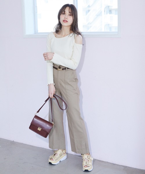 Heather（ヘザー）の「アサコンスリットスラックス　875922（スラックス・レディース・ベージュ/カーキ/アイボリー・SMALL/MEDIUM）」の4枚目の写真