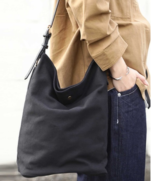 antiqua(アンティカ)の「キャンバスBAG(ショルダーバッグ・レディース・ブラック/カーキ/アイボリー・FREE)」の9枚目の写真