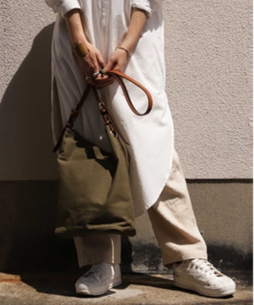 antiqua(アンティカ)の「キャンバスBAG(ショルダーバッグ・レディース・ブラック/カーキ/アイボリー・FREE)」の14枚目の写真