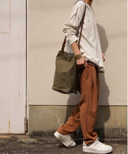 antiqua(アンティカ)の「キャンバスBAG(ショルダーバッグ・レディース・ブラック/カーキ/アイボリー・FREE)」の8枚目の写真