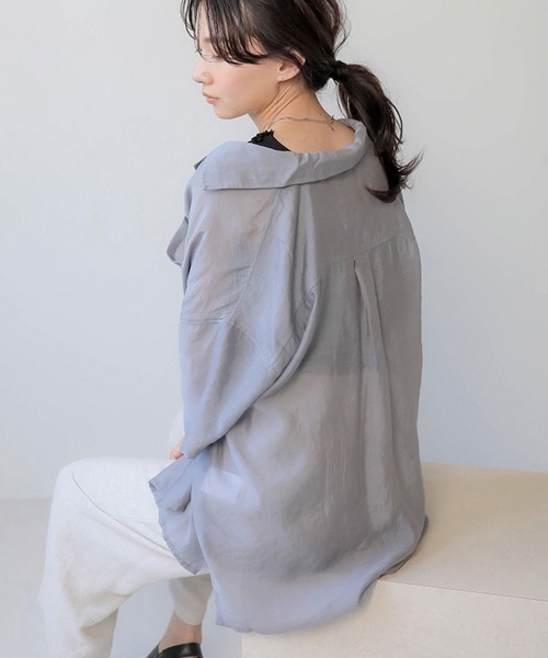 Bab（バブ）の「【WEB限定】オープンカラーシアーシャツ（シャツ/ブラウス・レディース・ミント/グレー/スモークピンク・38）」の2枚目の写真