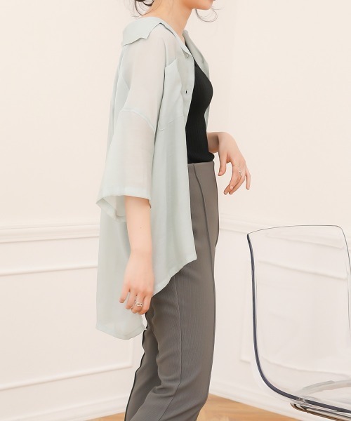 Bab（バブ）の「【WEB限定】オープンカラーシアーシャツ（シャツ/ブラウス・レディース・ミント/グレー/スモークピンク・38）」の9枚目の写真