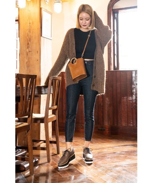 REZOY(リゾイ)の「【REZOY】シャークソールレースアップシューズ(パンプス・レディース・ブラック/グレー系その他・M/L)」の10枚目の写真