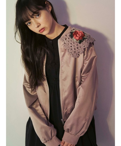 merry jenny（メリージェニー）の「クロシェカラーサテンブルゾン