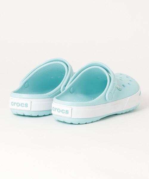 crocs（クロックス）の「クロックス crocs Crocband II IcB/Pool（サンダル・メンズ・ブルー・25.0cm/26.0cm/24.0cm/23.0cm/22.0cm）」の3枚目の写真