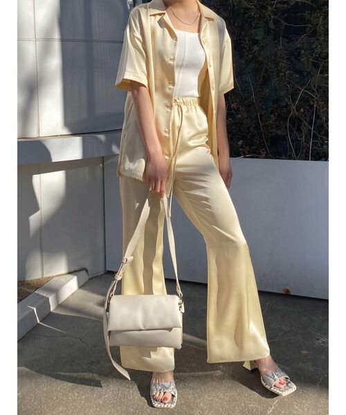 EMODA(エモダ)の「リンクルリラックスシャツ(シャツ/ブラウス・レディース・ブラック/イエロー/ミント・FREE)」の14枚目の写真