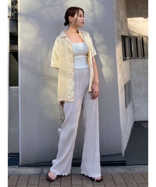 EMODA(エモダ)の「リンクルリラックスシャツ(シャツ/ブラウス・レディース・ブラック/イエロー/ミント・FREE)」の16枚目の写真