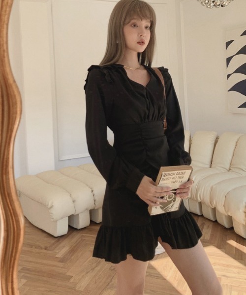 Jasmine Grandiflorum（ジャスミングランディフローラム）の「【Jasmine】Ｖネックフリルミニワンピース（ワンピース・レディース・ホワイト/ブラック・SMALL/MEDIUM/LARGE）」の8枚目の写真