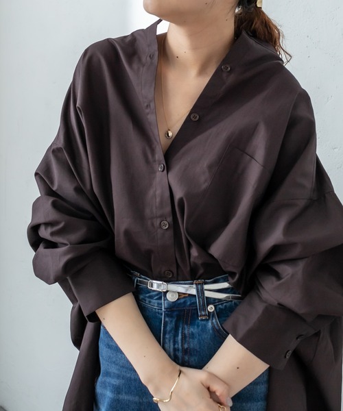 mystic(ミスティック)の「BACKタックBIGシャツ(シャツ/ブラウス・レディース・チャコールグレー/オフホワイト/ピンク/イエロー・FREE)」の18枚目の写真