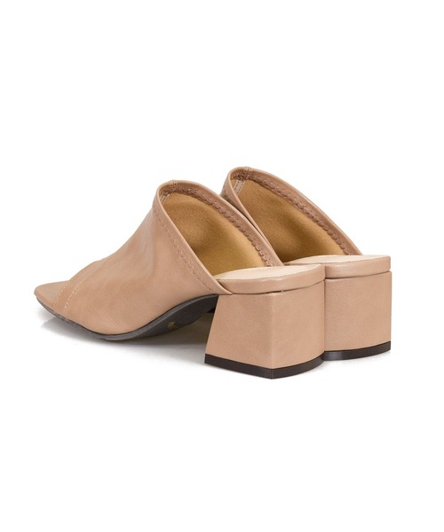 sango（sango）の「ソフトレザートングスクエアヒールサンダル（サンダル・レディース・ブラック/ダークブラウン/ベージュ/グレイッシュベージュ・M/LL/S/L/SS/3L）」の5枚目の写真