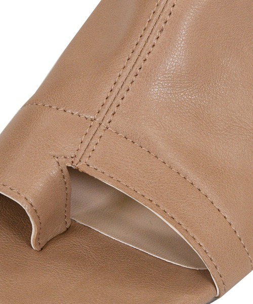 sango（sango）の「ソフトレザートングスクエアヒールサンダル（サンダル・レディース・ブラック/ダークブラウン/ベージュ/グレイッシュベージュ・M/LL/S/L/SS/3L）」の9枚目の写真