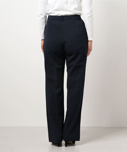 BELLUNA（ベルーナ）の「色あせにくいストレートパンツ股下７３cm（スーツパンツ・レディース・ブラック/ネイビー・X-LARGE/MEDIUM/LARGE）」の8枚目の写真
