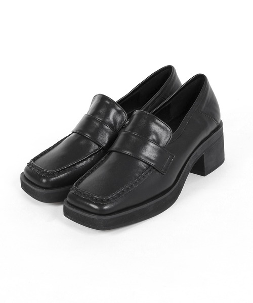 Figments(フィグメンツ)の「ヒールスクエアトゥローファー(その他シューズ・レディース・ブラック/ホワイト/ブルー・SMALL/MEDIUM)」の8枚目の写真