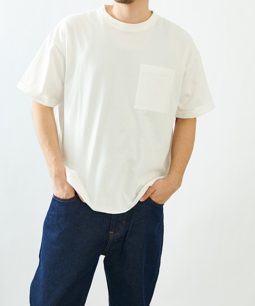 COLONY 2139（コロニートゥーワンスリーナイン）の「【ULTRA HYBRID】USAコットンポケット付半袖Ｔシャツ(ユニセックス可)（Tシャツ/カットソー・メンズ・ブラック/オフホワイト/サックスブルー/チャコールグレー/ライトグレー・MEDIUM/LARGE/X-LARGE）」の2枚目の写真