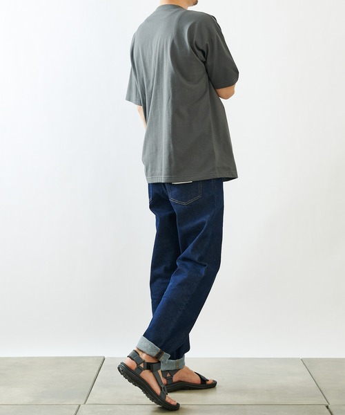 COLONY 2139（コロニートゥーワンスリーナイン）の「【ULTRA HYBRID】USAコットンポケット付半袖Ｔシャツ(ユニセックス可)（Tシャツ/カットソー・メンズ・ブラック/オフホワイト/サックスブルー/チャコールグレー/ライトグレー・MEDIUM/LARGE/X-LARGE）」の17枚目の写真