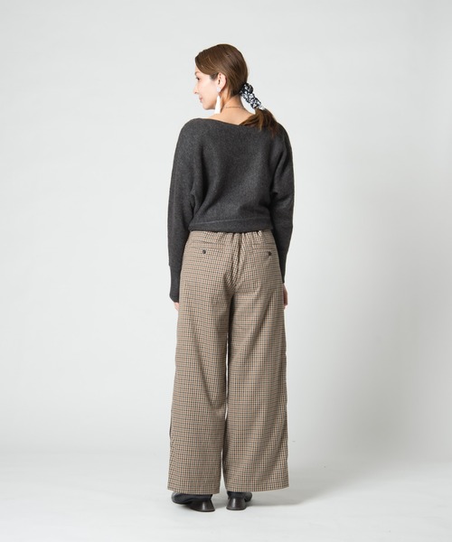 LAYMEE（レイミー）の「Bloom knit / ブルームニット（ニット/セーター・レディース・アイボリー/モカ/ワインレッド・FREE）」の12枚目の写真