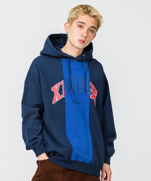 XLARGE（エクストララージ）の「PATCHWORK PULLOVER HOODED SWEAT（パーカー・メンズ・ブラック/ネイビー/バーガンディー・S/M/L/XL）」の3枚目の写真
