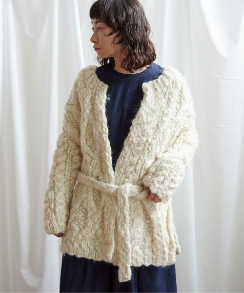 Lene（レネ）の「スラブ　オーバーカーディガン（カーディガン/ボレロ・レディース・ホワイト/マスタード・FREE）」の13枚目の写真