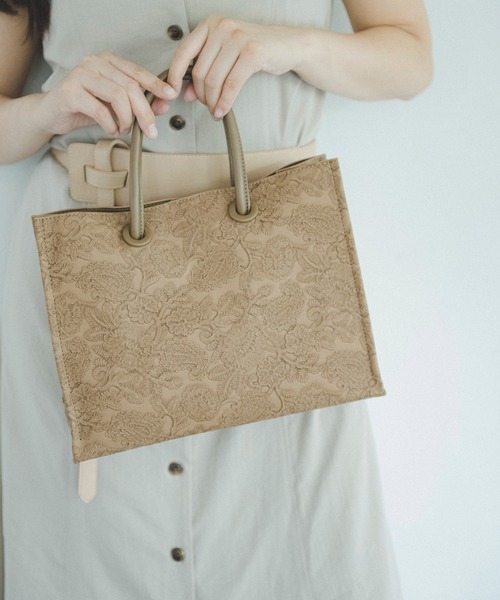 FREE'S MART（フリーズマート）の「◆エンボスペイズリーバッグ（ショルダーバッグ・レディース・ブラウン/ホワイト/ブラック/カーキ・ﾌﾘ-）」の6枚目の写真