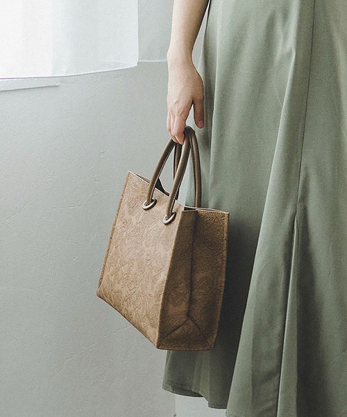 FREE'S MART（フリーズマート）の「◆エンボスペイズリーバッグ（ショルダーバッグ・レディース・ブラウン/ホワイト/ブラック/カーキ・ﾌﾘ-）」の10枚目の写真