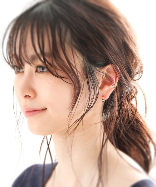 COCOSHNIK（ココシュニック）の「K10アンジュレート フープピアス大（ピアス（両耳用）・レディース・ホワイト系その他7・00）」の10枚目の写真