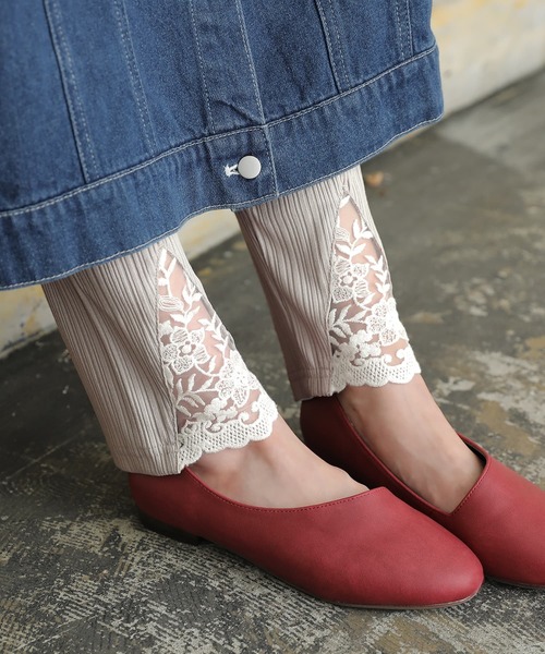 osharewalker（オシャレウォーカー）の「【廃盤】『フロントレースリブレギンス』（レギンス/スパッツ・レディース・ブラック/ライトグレー・1/2）」の2枚目の写真