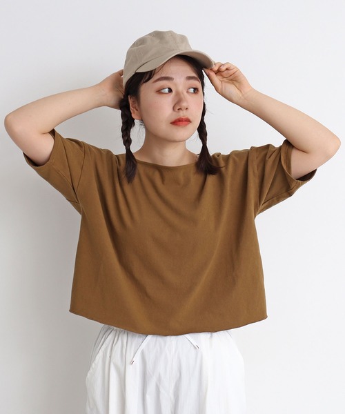 aimer le mieux(エメルミュー)の「aimer ショート丈 製品染めボートネックプルオーバー(Tシャツ/カットソー・レディース・ブラック/ブラウン/イエロー/アイボリー/ボルドー・FREE)」の4枚目の写真