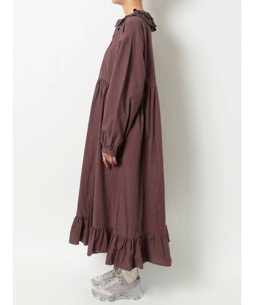 merry jenny(メリージェニー)の「Wレースカラーワンピース(ワンピース・レディース・オフホワイト/ブラック/ボルドー・FREE)」の6枚目の写真