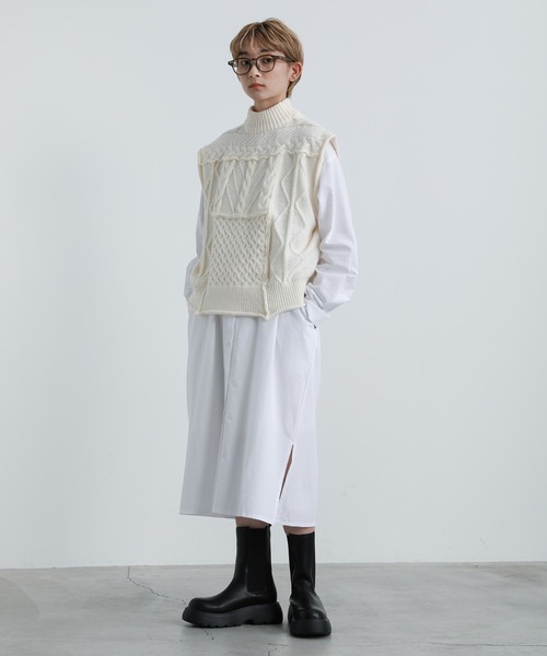 select MOCA（セレクトモカ）の「2021 AW サイドスリットロングシャツワンピース（ワンピース・レディース・ホワイト/ブラック・FREE）」の5枚目の写真