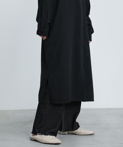 select MOCA（セレクトモカ）の「2021 AW サイドスリットロングシャツワンピース（ワンピース・レディース・ホワイト/ブラック・FREE）」の14枚目の写真