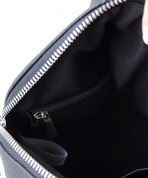 antiqua（アンティカ）の「タッセル付きミニショルダーバッグ（ショルダーバッグ・レディース・ブラック・FREE）」の12枚目の写真