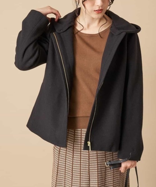 OFUON le MK（オフオンルエムケー）の「フード取り外しショートコート（その他アウター・レディース・ブラック/ブルー/ライトグレー・40/38）」の2枚目の写真