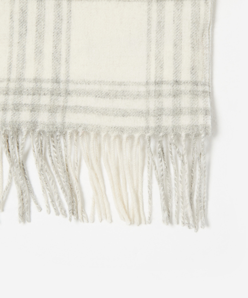 abahouse mavie（アバハウスマヴィ）の「チェックストール（ストール/ショール・レディース・ライトグレー/グレー・フリー）」の6枚目の写真