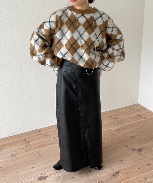 wee9s（ウィークス）の「over size argyle knit / オーバーサイズアーガイルニット（ニット/セーター・レディース・グリーン/ブラウン・FREE）」の4枚目の写真