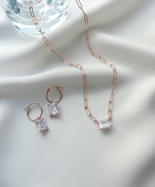 Jenny BY IMMANOEL(ジェニーバイイマノエル)の「silver925 スクエアクリスタルガラスチェーンネックレス(ネックレス・レディース・ゴールド/シルバー/ピンクゴールド・FREE)」の7枚目の写真