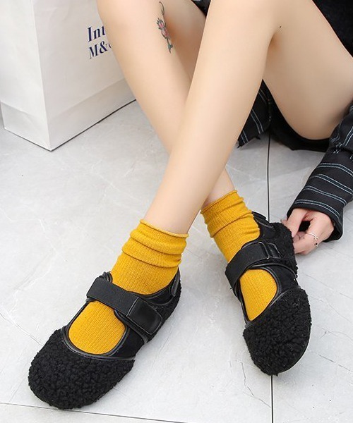 SVEC（シュベック）の「フェイクファー ベルクロ スニーカー（スニーカー・レディース・ブラック/ブラウン系その他/アイボリー/ベージュ/ホワイト系その他・38/37/36/39/40/35）」の3枚目の写真