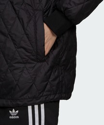 adidas（アディダス）の「アディカラー クラシックス キルト