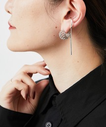 ear PAPILLONNER（イアパピヨネ）の「スティックバーイヤーカフ