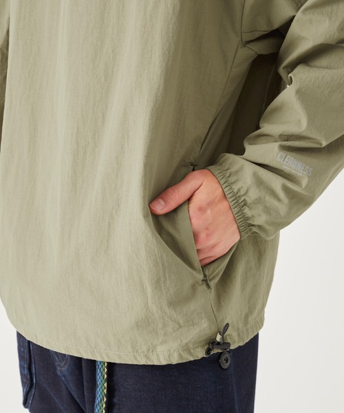 KRIFF MAYER（クリフメイヤー）の「クリーネスクルーネックTシャツ（Tシャツ/カットソー・メンズ・オリーブ/サックスブルー/カラフル/アッシュグレー/レッド/チャコール・X-LARGE/LARGE/MEDIUM/SMALL）」の16枚目の写真