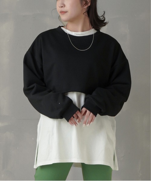 SPINNS（スピンズ）の「ショート丈 カラースウェット（スウェット・レディース・ホワイト/チャコール/グリーン/ブラック/オレンジ/ピンク/パープル/ブルー・ONESIZE）」の11枚目の写真