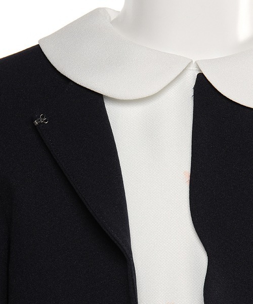 petit main（プティマイン）の「花柄OP+スカラップJKセット（スーツセット・キッズ・オフホワイト・120cm/110cm/130cm）」の4枚目の写真