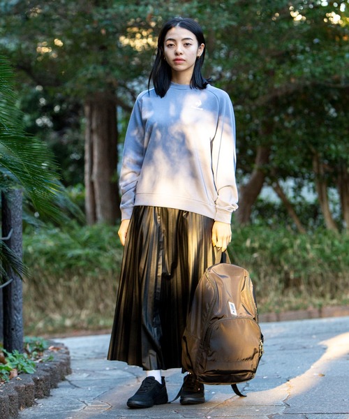 le coq sportif（ルコックスポルティフ）の「エアロンスウェットクルーネック レディース ウェア ジャージ スウェット トレーニング トレーニングウェア スポーツウェア（スウェット・レディース・ブラック/杢グレー/ホワイト/グレイッシュブルー/オレンジ・XL/M/S/L）」の5枚目の写真
